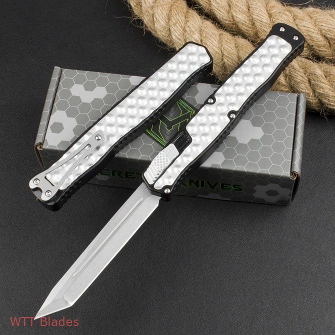 Cleric II MagnaCut Auto Knife Stainless Bubble Inlay (4.1" SW Tanto) Cleric II MagnaCut Auto Knife Stainless Bubble Inlay (4.1" SW Tanto)