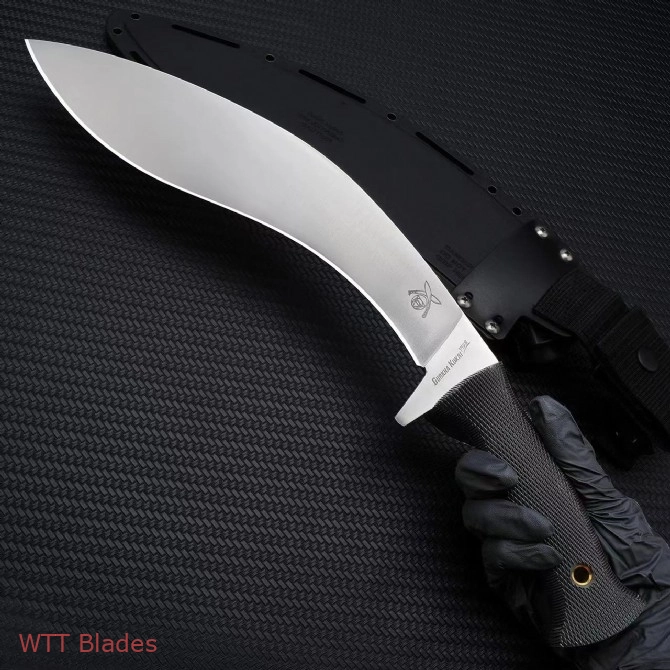 Cold Steel 39LGKI Gurkha Kukri Fixed Blade Knife with Guard (4) Cold Steel 39LGKI Gurkha Kukri Fixed Blade Knife with Guard (4)