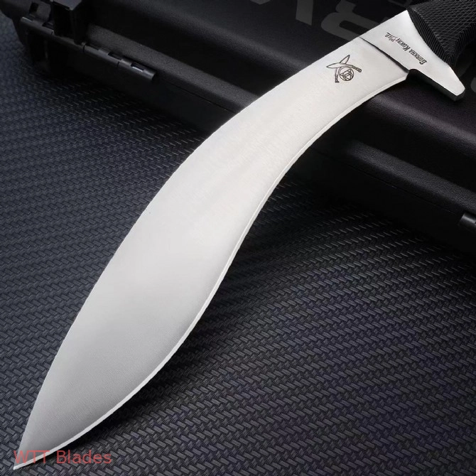 Cold Steel 39LGKI Gurkha Kukri Fixed Blade Knife with Guard (5)