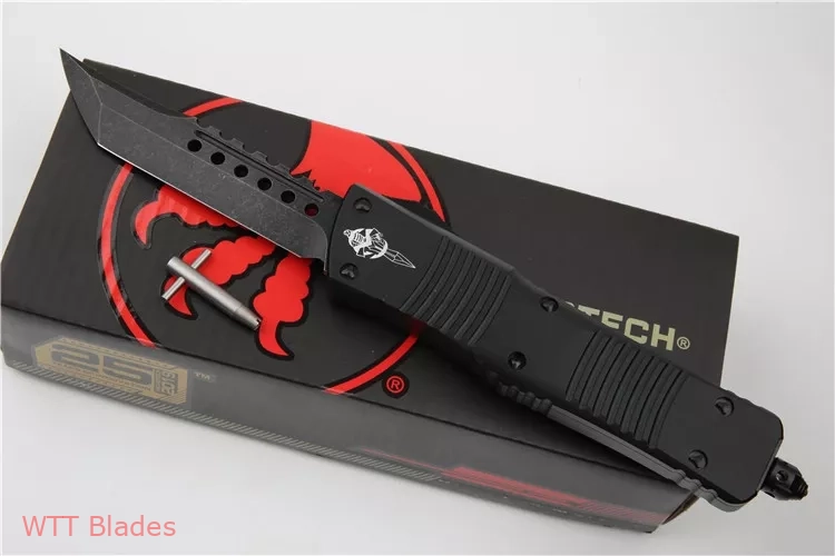 Combat Troodon Hellhound Signature Series OTF Knife Black(3.8" Black SW) Combat Troodon Hellhound Signature Series OTF Knife Black(3.8" Black SW)