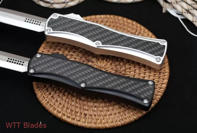 Hera OTF Automatic Knife Dagger Carbon Fibre+Aluminum (3"satin) (6) Hera OTF Automatic Knife Dagger Carbon Fibre+Aluminum (3"satin) (6)