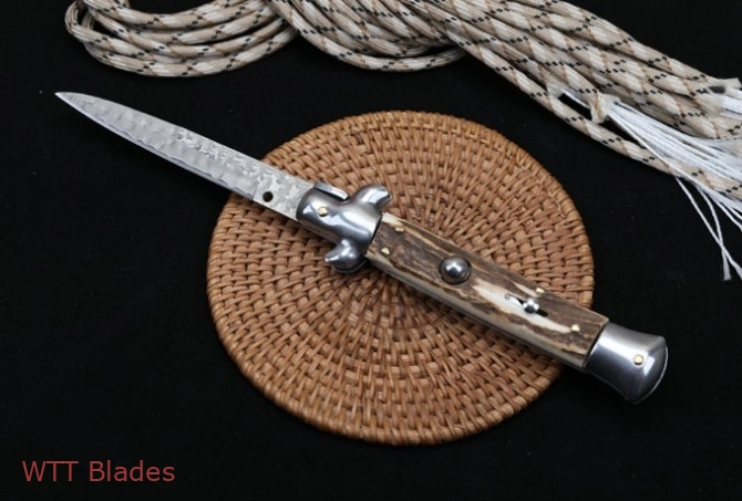 Italian Style Stiletto Swinguard Automatic Knife Stag Horn w/Clip (Damascus) (3) Italian Style Stiletto Swinguard Automatic Knife Stag Horn w/Clip (Damascus) (3)