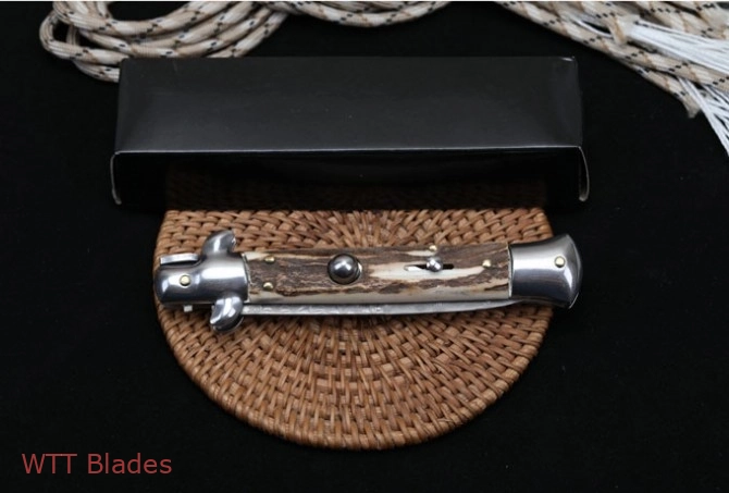Italian Style Stiletto Swinguard Automatic Knife Stag Horn w/Clip (Damascus) (8) Italian Style Stiletto Swinguard Automatic Knife Stag Horn w/Clip (Damascus) (8)