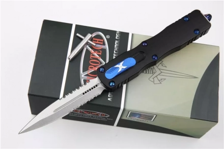 Marfione Custom Dirac Dagger D/E OTF Knife Black/Blue (2.9" Serr) Marfione Custom Dirac Dagger D/E OTF Knife Black/Blue (2.9" Serr)