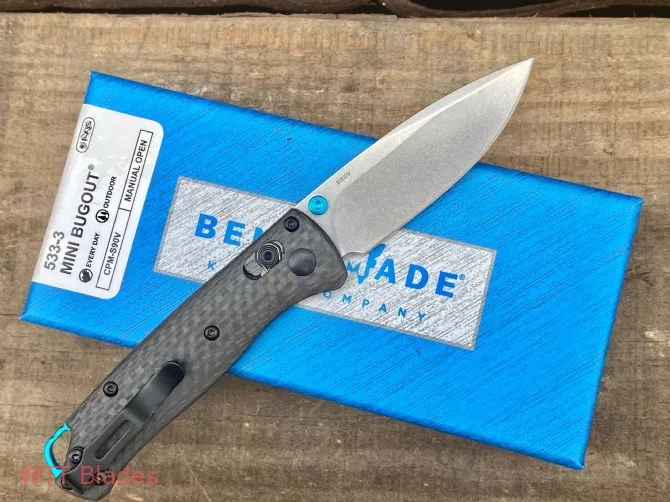Mini Bugout AXIS Lock Knife Carbon Fiber (2.8" Stonewash S90V) 533-3 (2) Mini Bugout AXIS Lock Knife Carbon Fiber (2.8" Stonewash S90V) 533-3 (2)