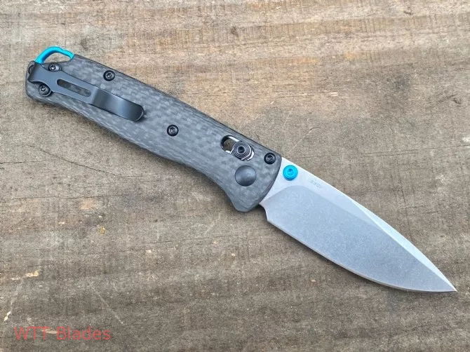 Mini Bugout AXIS Lock Knife Carbon Fiber (2.8" Stonewash S90V) 533-3 (4) Mini Bugout AXIS Lock Knife Carbon Fiber (2.8" Stonewash S90V) 533-3 (4)