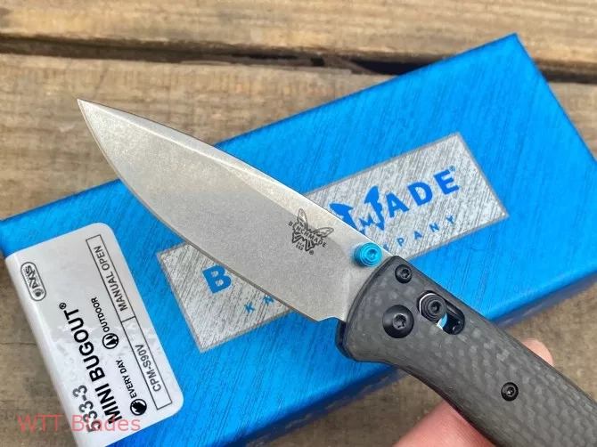 Mini Bugout AXIS Lock Knife Carbon Fiber (2.8" Stonewash S90V) 533-3 (5) Mini Bugout AXIS Lock Knife Carbon Fiber (2.8" Stonewash S90V) 533-3 (5)