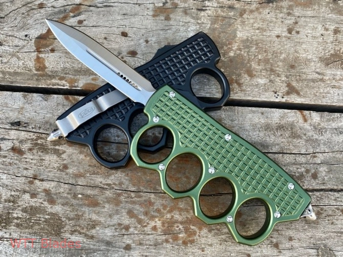 MT 4 Finger Dagger Hand Tank Knuckle OTF Automatic Knife (3.4" Satin) (4) MT 4 Finger Dagger Hand Tank Knuckle OTF Automatic Knife (3.4" Satin) (4)