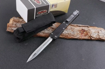 MT Makora II D/A OTF Automatic Knife (4.45" Carbon fibre) MT Makora II D/A OTF Automatic Knife (4.45" Carbon fibre)