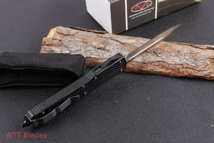 MT Makora II D/A OTF Automatic Knife (4.45" Carbon fibre) (3) MT Makora II D/A OTF Automatic Knife (4.45" Carbon fibre) (3)