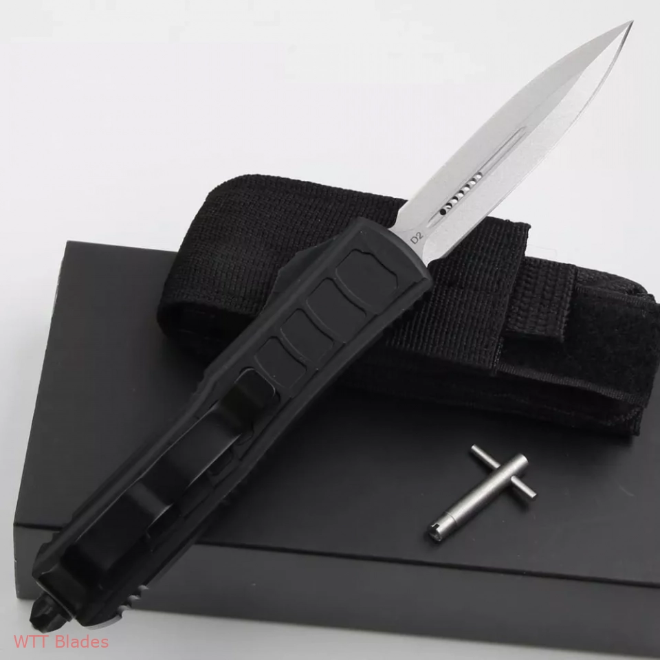 MT UTX-85 II Signature Series Dagger D/E OTF Automatic Black (3.1" Stonewash) (2) MT UTX-85 II Signature Series Dagger D/E OTF Automatic Black (3.1" Stonewash) (2)