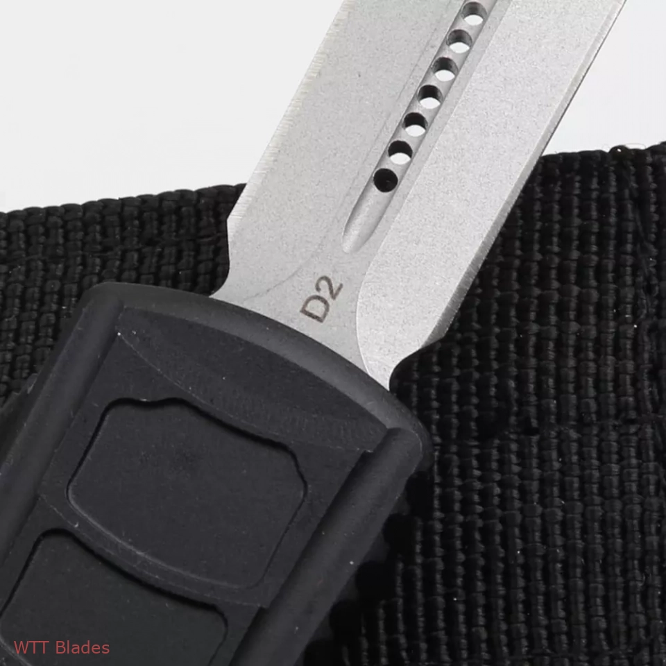 MT UTX-85 II Signature Series Dagger D/E OTF Automatic Black (3.1" Stonewash) (4) MT UTX-85 II Signature Series Dagger D/E OTF Automatic Black (3.1" Stonewash) (4)