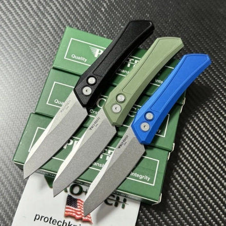 PT Blue/Green/Black T6 Aluminum Alloy Handle CPM MagnaCut Blade Side Jumping Folding Knife (7.48 IN Tri Color) DS101 PT Blue/Green/Black T6 Aluminum Alloy Handle CPM MagnaCut Blade Side Jumping Folding Knife (7.48 IN Tri Color) DS101