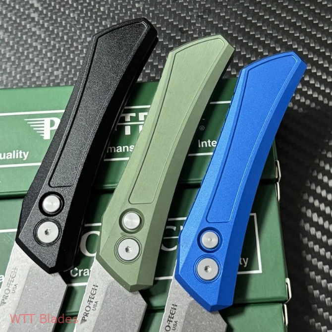 PT Blue/Green/Black T6 Aluminum Alloy Handle CPM MagnaCut Blade Side Jumping Folding Knife (7.48 IN Tri Color) DS101 (2) PT Blue/Green/Black T6 Aluminum Alloy Handle CPM MagnaCut Blade Side Jumping Folding Knife (7.48 IN Tri Color) DS101 (2)