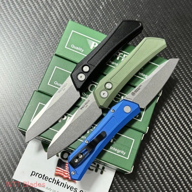 PT Blue/Green/Black T6 Aluminum Alloy Handle CPM MagnaCut Blade Side Jumping Folding Knife (7.48 IN Tri Color) DS101 (4) PT Blue/Green/Black T6 Aluminum Alloy Handle CPM MagnaCut Blade Side Jumping Folding Knife (7.48 IN Tri Color) DS101 (4)