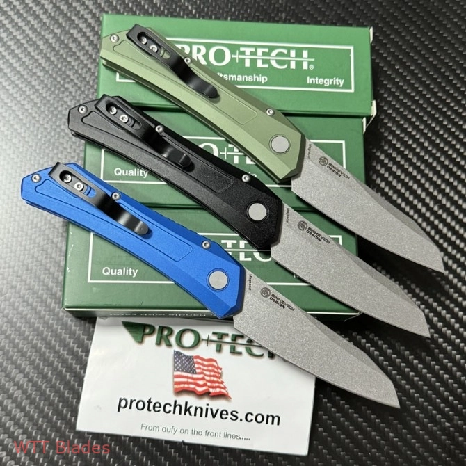 PT Blue/Green/Black T6 Aluminum Alloy Handle CPM MagnaCut Blade Side Jumping Folding Knife (7.48 IN Tri Color) DS101 (5) PT Blue/Green/Black T6 Aluminum Alloy Handle CPM MagnaCut Blade Side Jumping Folding Knife (7.48 IN Tri Color) DS101 (5)