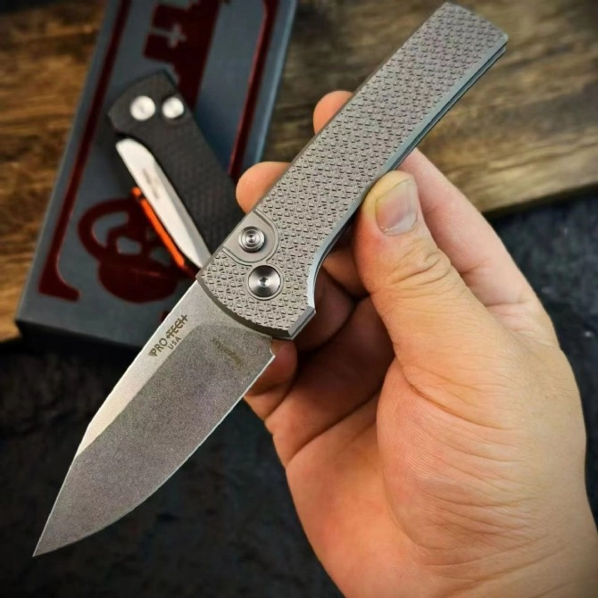 Color: Sliver
