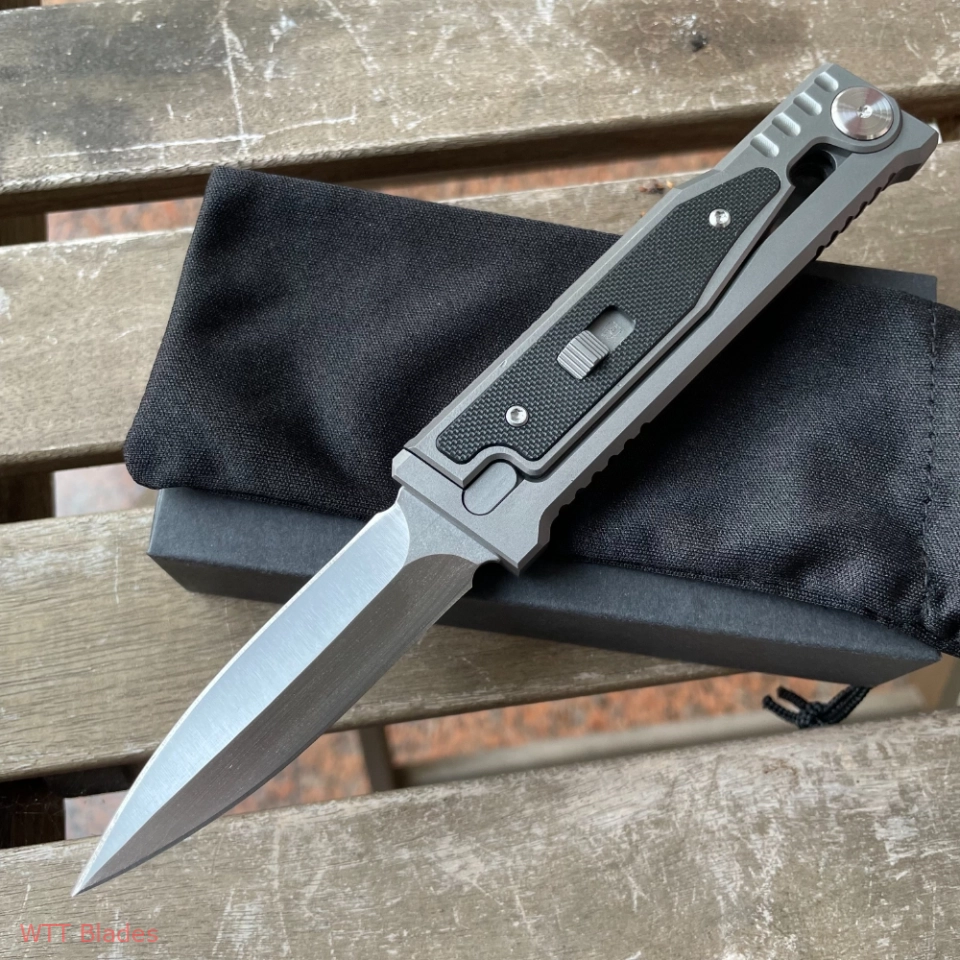 EXO-M Gravity Knife Aluminium/Black Burlap Micarta (3.2") (5) EXO-M Gravity Knife Aluminium/Black Burlap Micarta (3.2") (5)