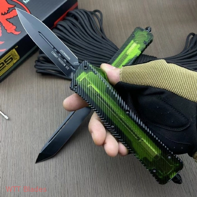 Ultem Combat Troodon Automatic Knife (3.8" DLC Black) (2) Ultem Combat Troodon Automatic Knife (3.8" DLC Black) (2)
