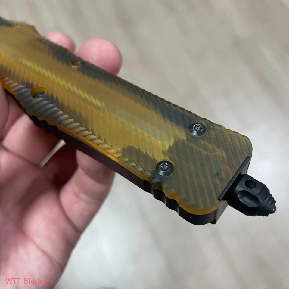 PEI Ultem Combat Troodon D/E Automatic Knife (3.8" DLC Black) (4) PEI Ultem Combat Troodon D/E Automatic Knife (3.8" DLC Black) (4)
