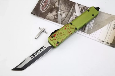 Ultratech Zombie Tech Hellhound Tanto Automatic Knife CC (3.4" Black) Ultratech Zombie Tech Hellhound Tanto Automatic Knife CC (3.4" Black)