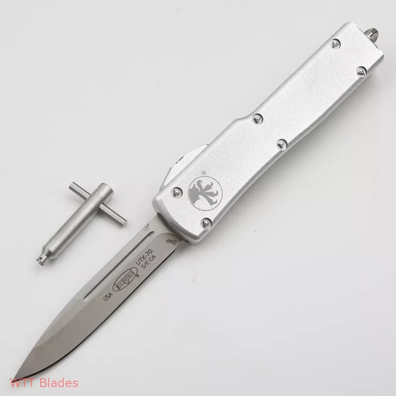 UTX-70 D/A OTF S/E Automatic Knife Silver (2.4" Stonewash) UTX-70 D/A OTF S/E Automatic Knife Silver (2.4" Stonewash)