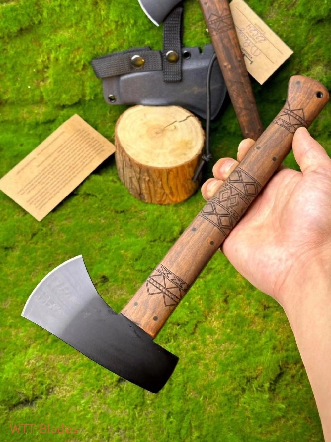 Winkler WK Highland Hatchet (3) Winkler WK Highland Hatchet (3)