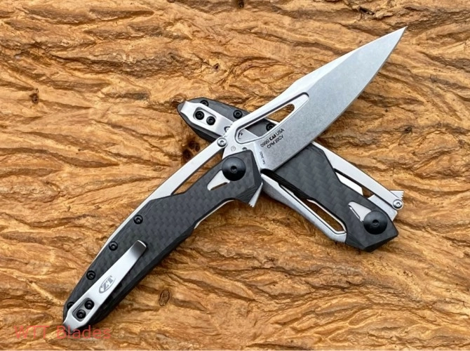 ZT 0990 Frame Lock Knife Carbon Fiber (3.25" Stonewash) (6) ZT 0990 Frame Lock Knife Carbon Fiber (3.25" Stonewash) (6)